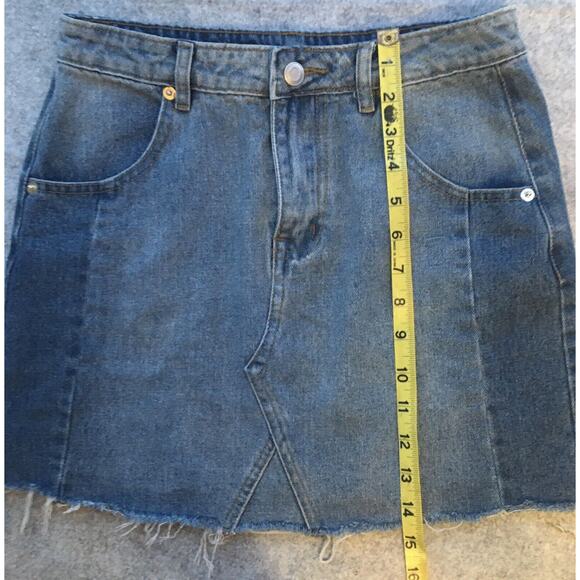 Altar'd State Skirt, Women's Size XS, Denim Blue Fray Distressed Stretch Pockets - Picture 8 of 8
